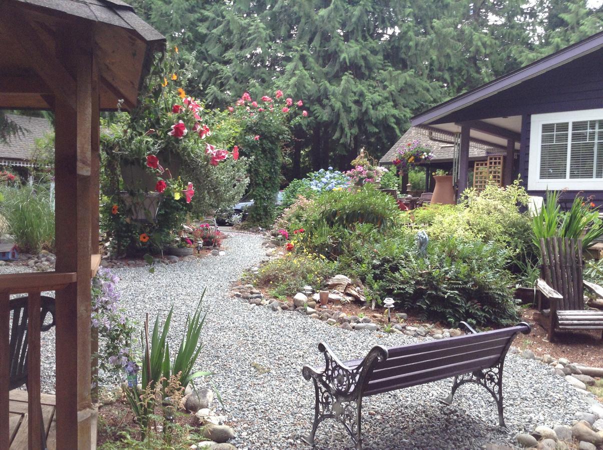 Tea Cozy Bed & Breakfast Qualicum Beach Eksteriør billede